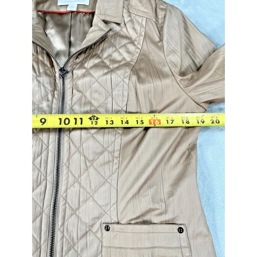Laura Ashley Womens Quilted Jacket Medium Gold Champagne Metallic Shimmer Zip